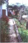 de la villa au jardin